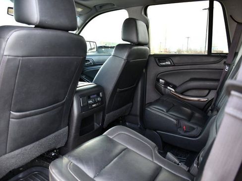 Used 2016 Chevrolet Tahoe LT image 17