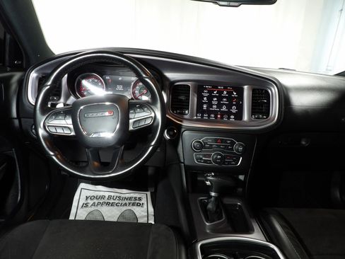 Used 2022 Dodge Charger R/T w/ Plus Group image 17