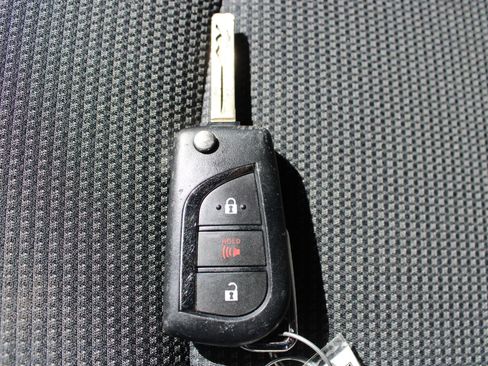 Used 2023 Toyota RAV4 LE FWD image 44