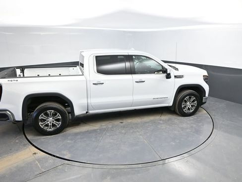 Used 2025 GMC Sierra 1500 SLT image 31