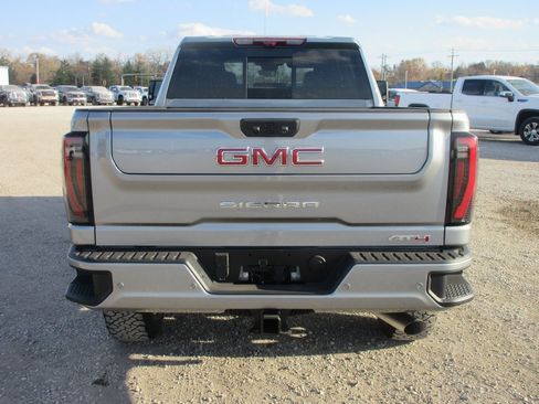 New 2026 GMC Sierra 2500 AT4 image 6