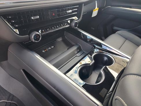 New 2026 Chevrolet Tahoe Premier RWD image 13