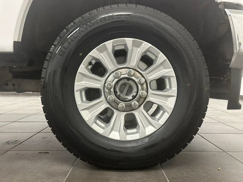 Used 2020 Ford F250 XL w/ STX Appearance Package AWD/4WD image 21