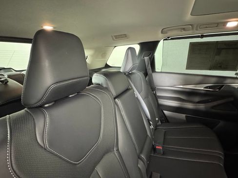 Used 2023 INFINITI QX60 Luxe AWD/4WD image 35