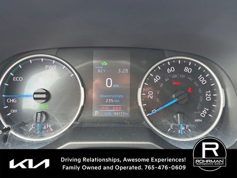 Used 2021 Toyota RAV4 LE AWD/4WD image 6