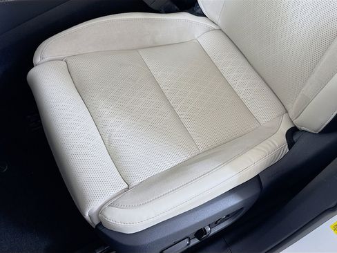 Used 2025 Lexus RX 350 AWD w/ Convenience Package image 21