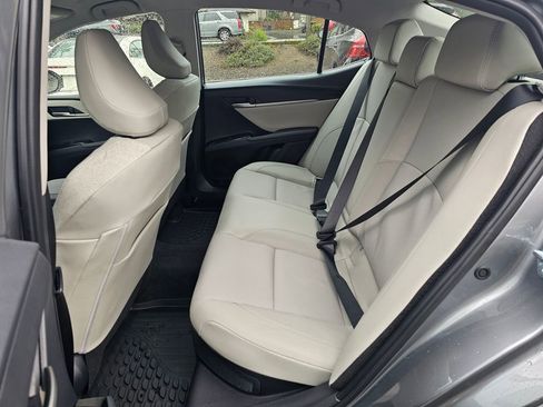 Used 2026 Toyota Camry XLE image 21