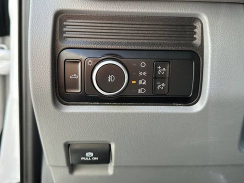 Certified 2024 Ford F250 XLT AWD/4WD image 25