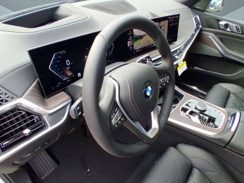 Used 2026 BMW X5 xDrive40i w/ Climate Comfort Package AWD/4WD image 4