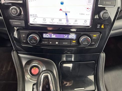 Used 2020 Nissan Maxima Platinum w/ Sport Mat Group image 24