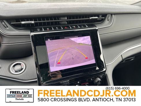 New 2025 Jeep Grand Cherokee L Laredo w/ Luxury Tech Group I image 28