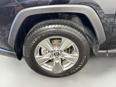 Certified 2024 Toyota RAV4 LE AWD/4WD image 4