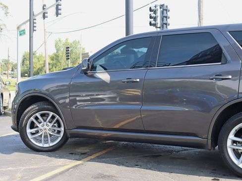Used 2019 Dodge Durango GT AWD/4WD image 14