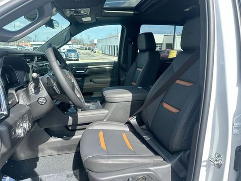New 2026 GMC Sierra 1500 AT4 w/ AT4 Premium Package image 11