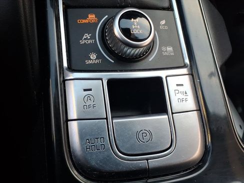 Used 2020 Kia Telluride S image 11