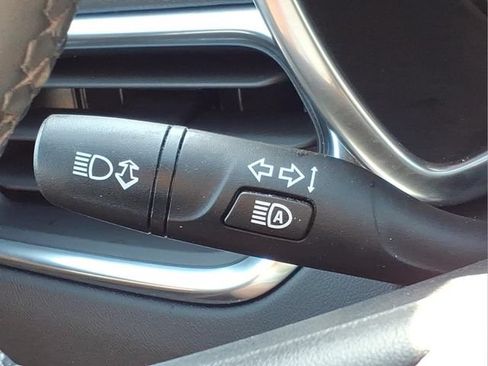 Used 2024 Chevrolet Equinox LT w/ LPO, Floor Liner Package FWD image 26