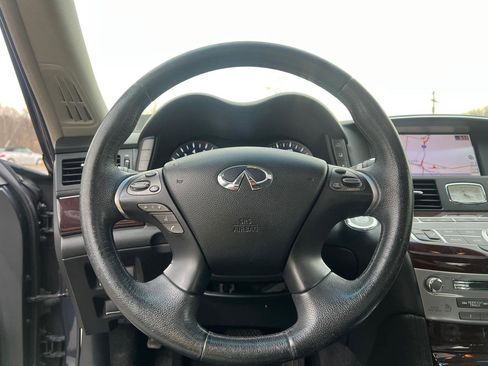 Used 2011 INFINITI M37 x w/ Premium Pkg image 19