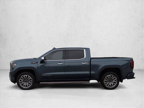 Used 2024 GMC Sierra 1500 Denali Ultimate AWD/4WD image 8