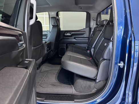 Certified 2023 GMC Sierra 1500 SLT w/ SLT Premium Package image 11