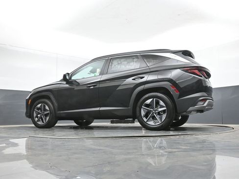 New 2026 Hyundai Tucson SEL FWD image 12
