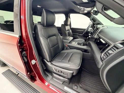 Used 2025 RAM 1500 Limited image 30