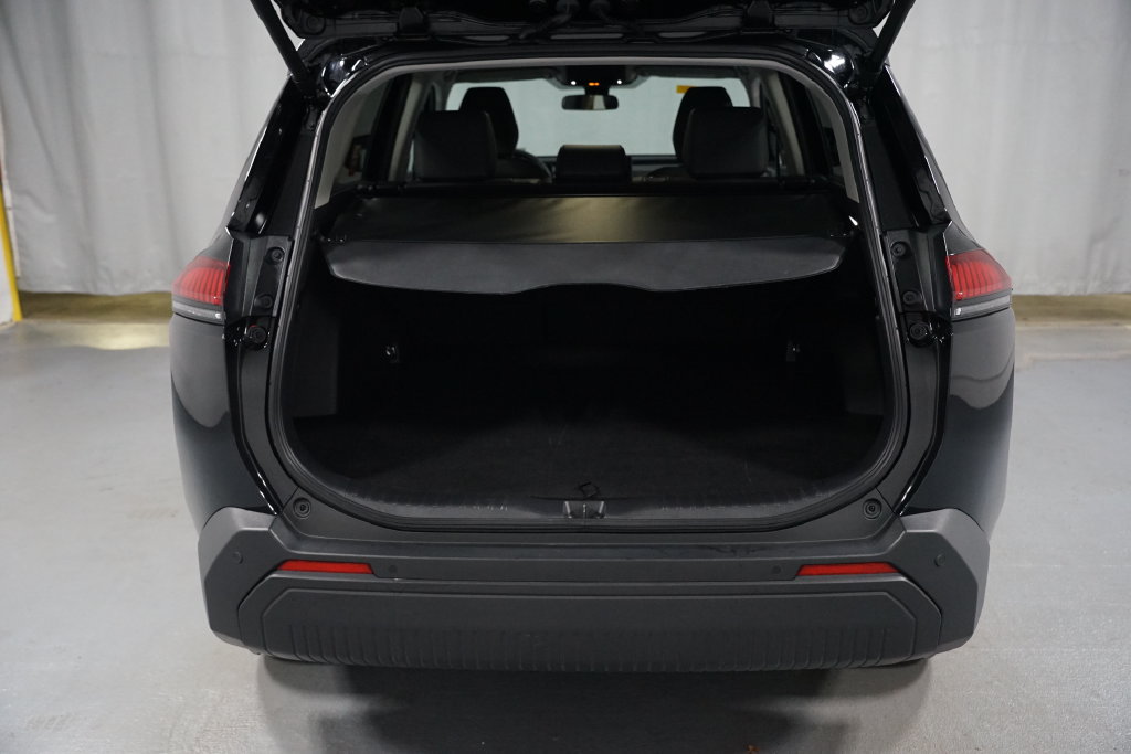 Certified 2026 Toyota RAV4 XLE Premium AWD/4WD image 35