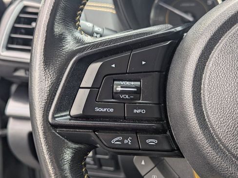 Used 2021 Subaru Crosstrek 2.5i Sport w/ Moonroof Package image 19