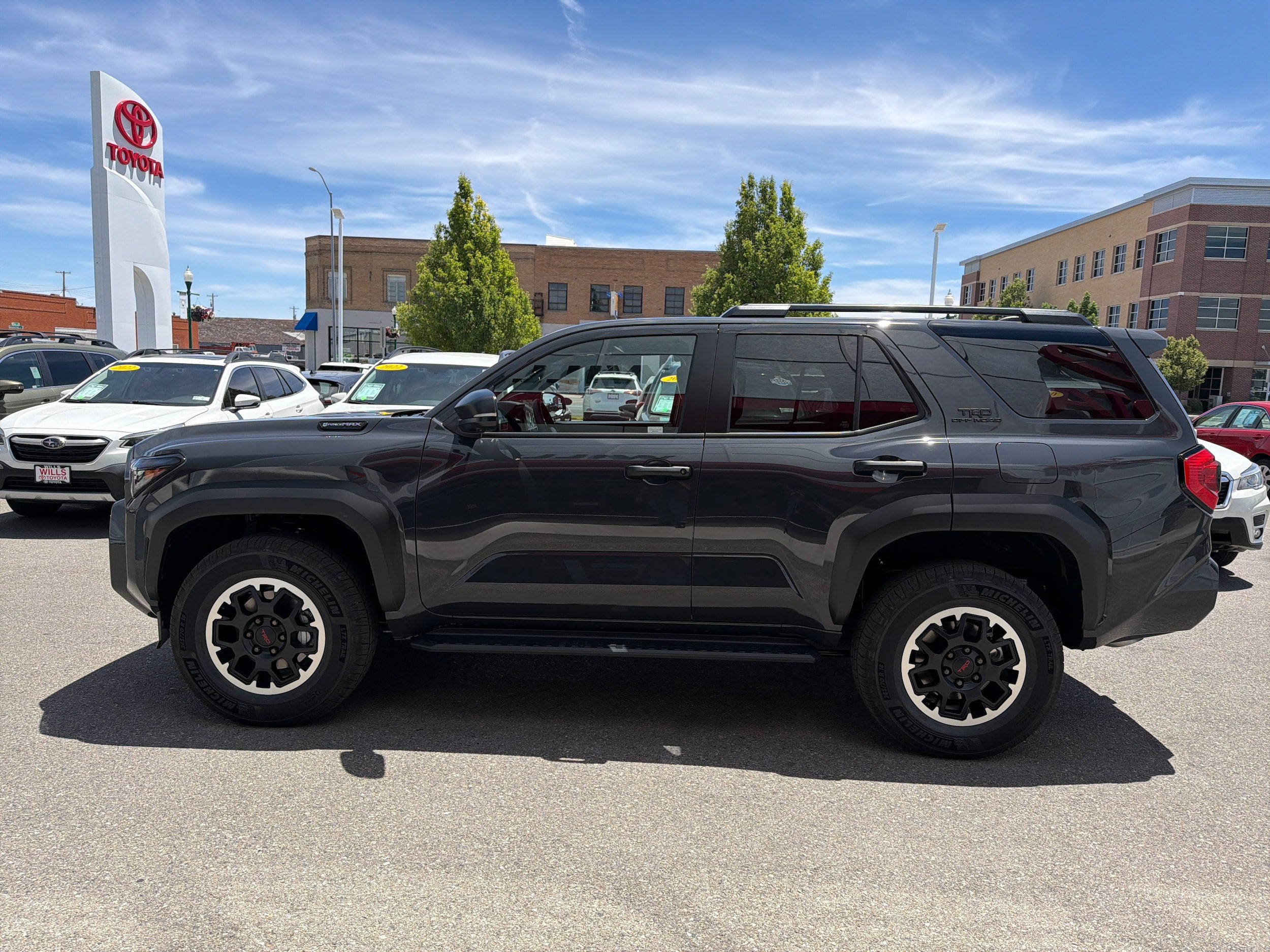 Used 2026 Toyota 4Runner TRD Off-Road Premium AWD/4WD image 9