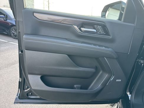 New 2026 GMC Yukon XL Elevation image 11