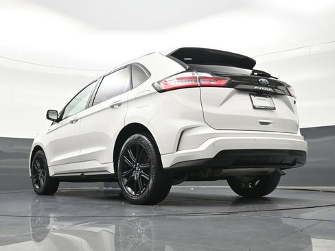 Used 2024 Ford Edge ST-Line AWD/4WD image 30