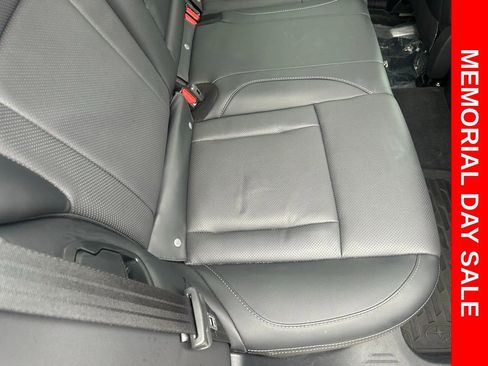 Used 2025 Subaru Outback Limited AWD/4WD image 19