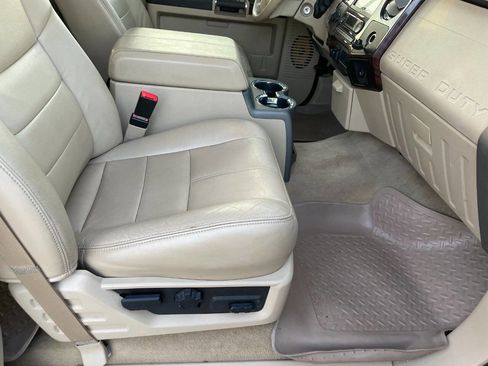 Used 2008 Ford F250 Lariat image 33