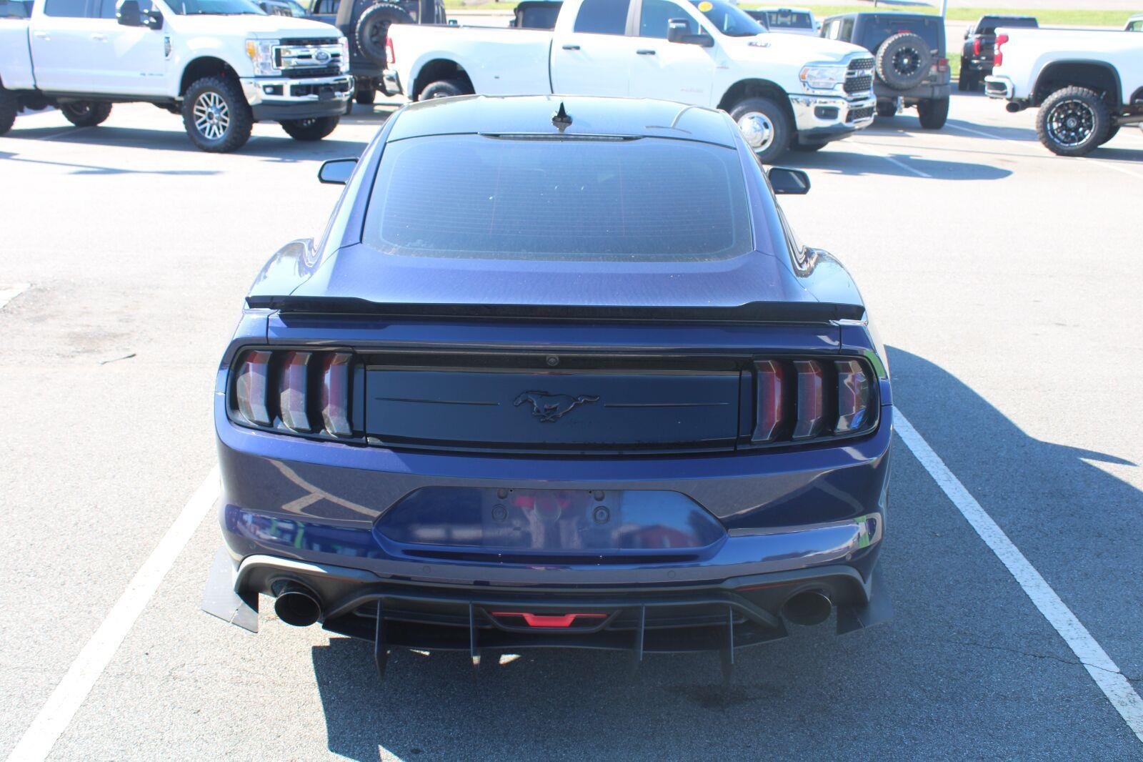 Used 2020 Ford Mustang Premium w/ Equipment Group 201A RWD image 7