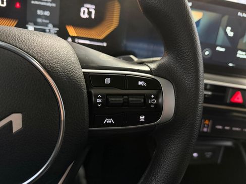 Used 2026 Kia K5 LXS image 32