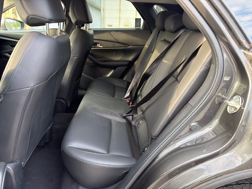 Used 2023 MAZDA CX-30 AWD 2.5 S w/ Preferred Package image 11