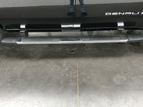 Used 2022 GMC Sierra 2500 Denali w/ Denali Ultimate Package image 15