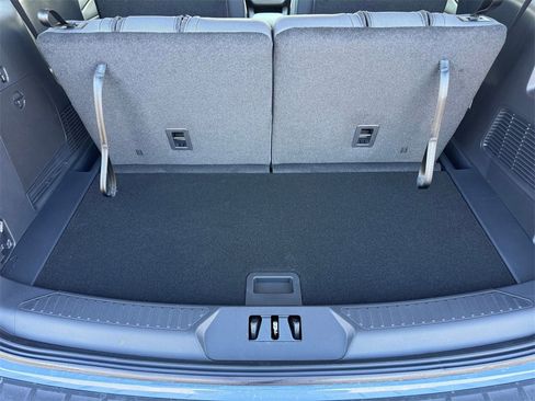 New 2026 Ford Explorer Active image 7