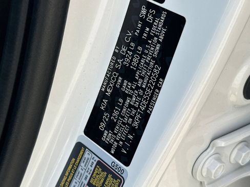 Used 2025 Kia K4 FWD image 32