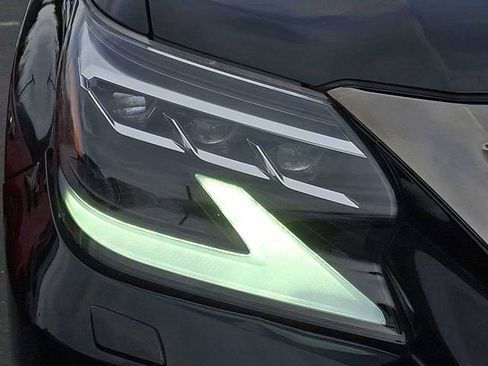 Certified 2023 Lexus GX 460 image 8