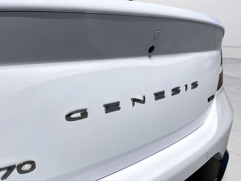 Used 2023 Genesis G70 3.3T w/ Sport Advanced Package RWD image 27
