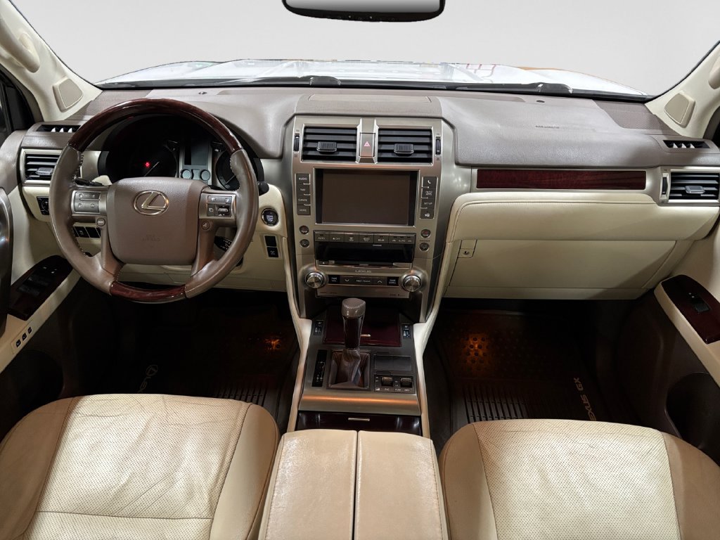 Used 2019 Lexus GX 460 Premium w/ Premium Package AWD/4WD image 14