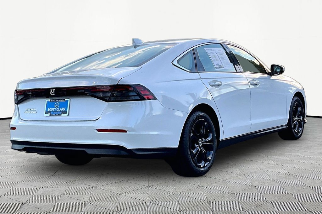 Used 2024 Honda Accord EX image 6