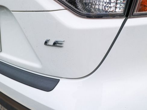 Used 2024 Toyota Corolla LE FWD image 12