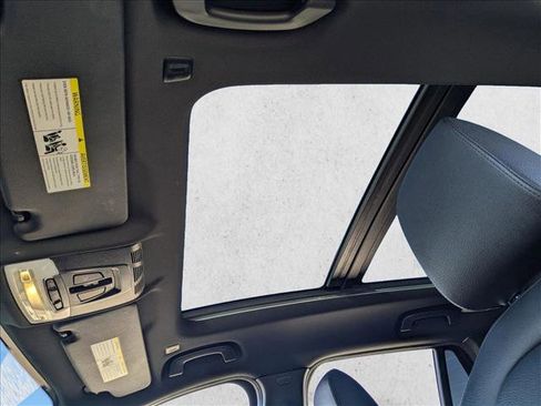 Used 2019 BMW X1 sDrive28i w/ Convenience Package image 17