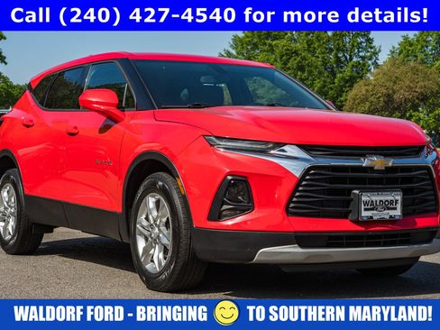 Used 2020 Chevrolet Blazer LT FWD image 1
