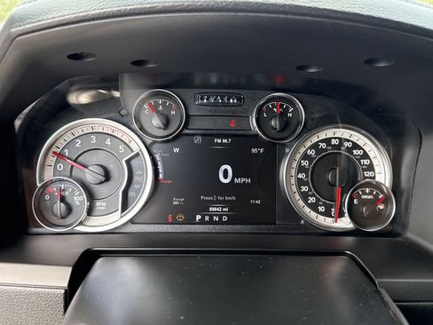 Used 2018 RAM 2500 Laramie w/ Sport Appearance Group AWD/4WD image 43