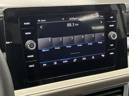 New 2025 Volkswagen Taos SE image 26