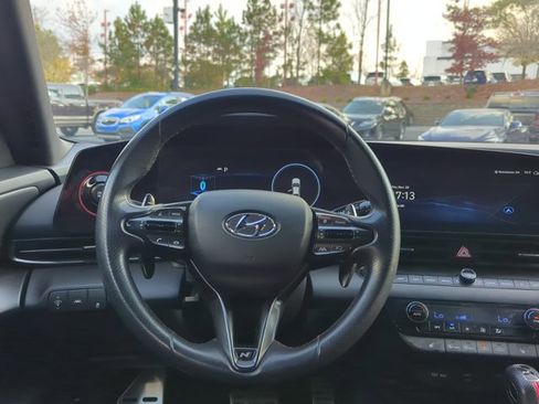 Used 2023 Hyundai Elantra N Line image 9