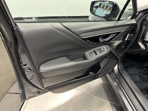 Used 2020 Subaru Legacy Limited w/ Popular Package #2 AWD/4WD image 9
