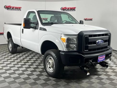 Used 2016 Ford F250 XL w/ Power Equipment Group AWD/4WD image 2